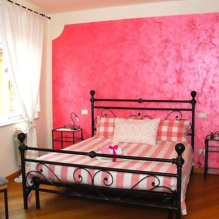 L'Iris B&B Лукка Екстер'єр фото